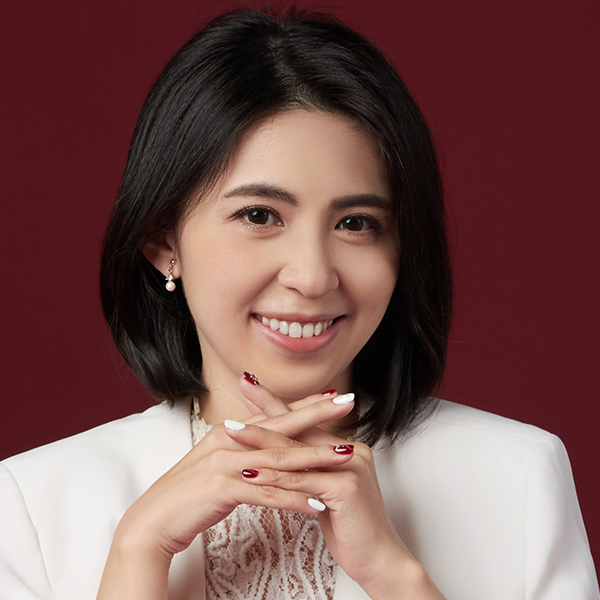 Vivian Chen, 台湾大学副教授